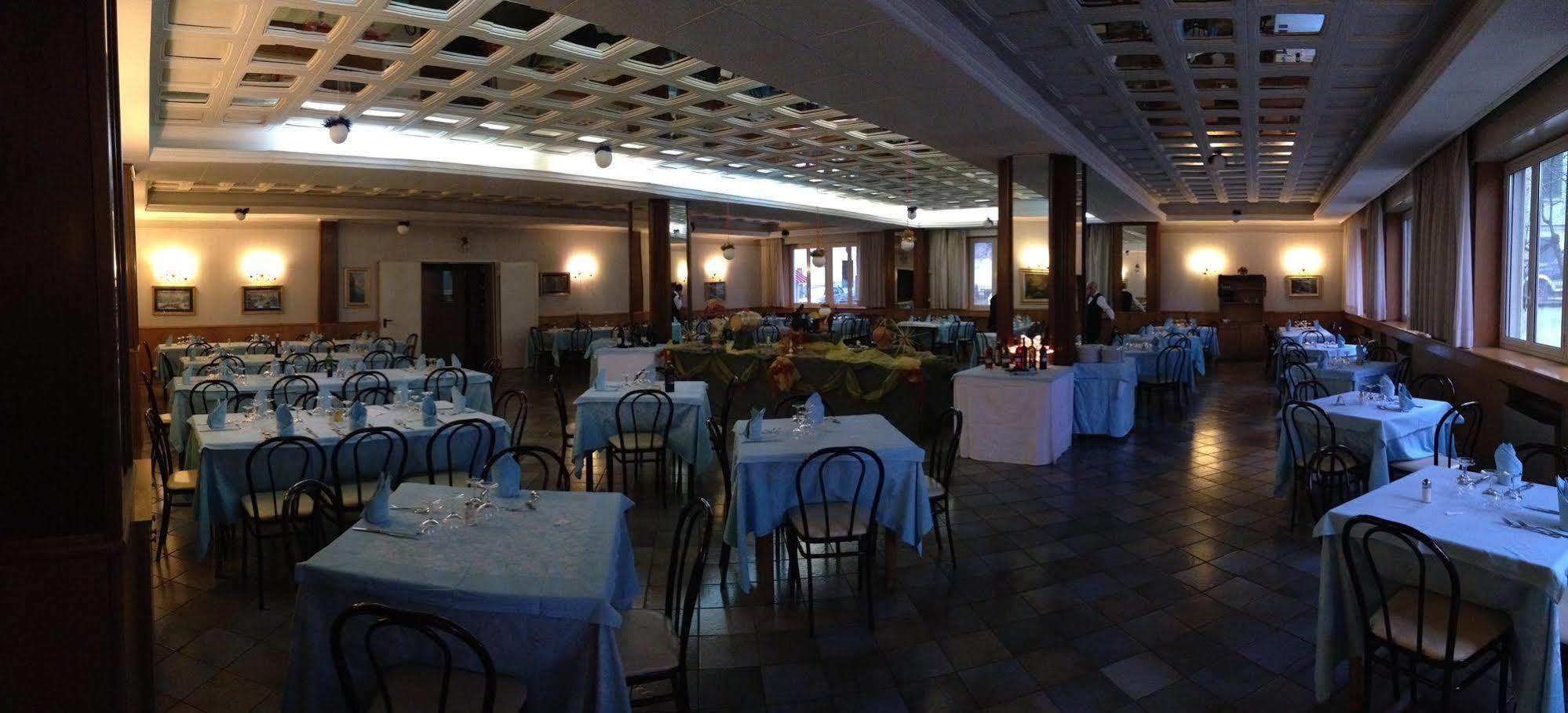 Hotel Tasso Camigliatello Silano Exterior photo