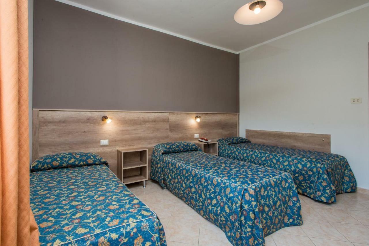 Hotel Tasso Camigliatello Silano Exterior photo